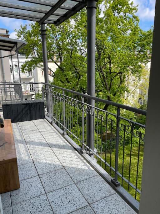 Ruhige&Charmante Altbauwohnung Lipcse Kültér fotó